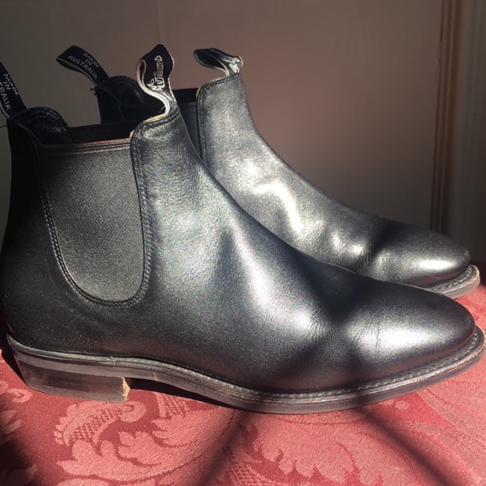 R.M. Williams Adelaide Chelsea Boot in Black Leather